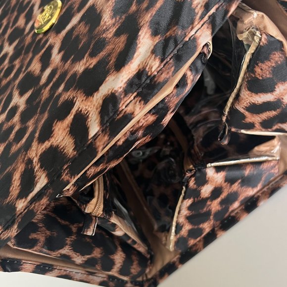 BETTER BEAUTY Women's Leopard Roll UpTravel Case NWOT - Picture 10 of 10